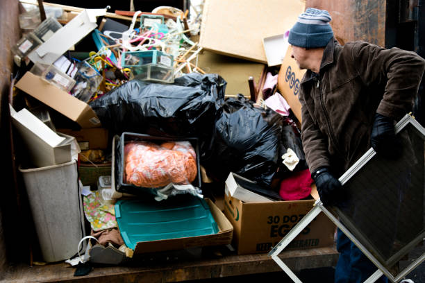 Best Professional Junk Removal  in Linganore, MD